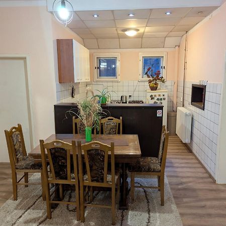 Apartman Dunja I Milos Mokra Gora Exterior foto